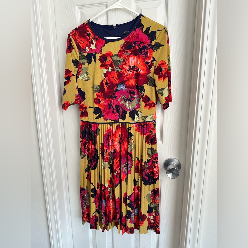 Maggie London Floral Dress with Pleats